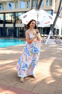 Rakul Preet Singh feet photo thumbnail