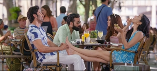 Shraddha Kapoor feet photo thumbnail
