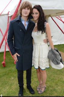 Kaya Scodelario feet photo thumbnail