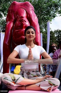 Shilpa Shetty Kundra feet photo thumbnail