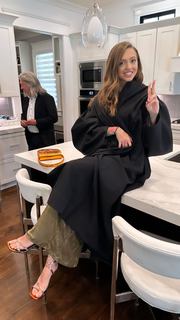 Victoria Waldrip feet photo thumbnail