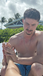 Corinna Kopf feet photo thumbnail