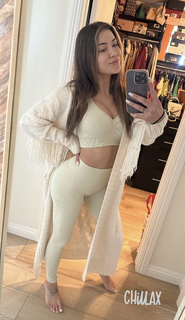 Arianny Celeste feet photo thumbnail