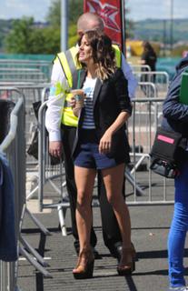 Caroline Flack feet photo thumbnail
