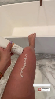 Ashley Tisdale feet photo thumbnail
