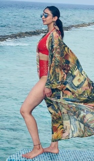 Rakul Preet Singh feet photo thumbnail