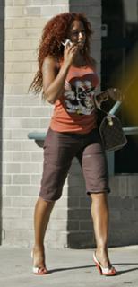 Mel B feet photo thumbnail