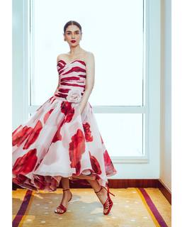 Aditi Rao Hydari feet photo thumbnail