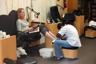 Marg Helgenberger feet photo thumbnail