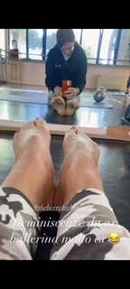 Veronica Maya feet photo thumbnail
