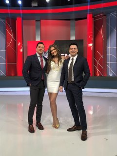 Vanessa Claudio feet photo thumbnail