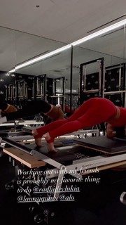 Francia Raisa feet photo thumbnail