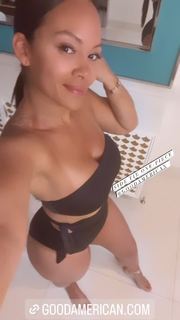 Evelyn Lozada feet photo thumbnail