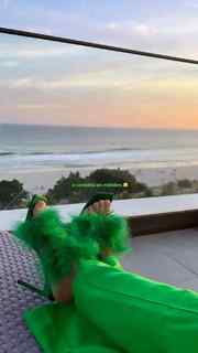 Karoline Lima feet photo 1