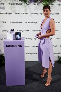 Blanca Suárez feet photo thumbnail