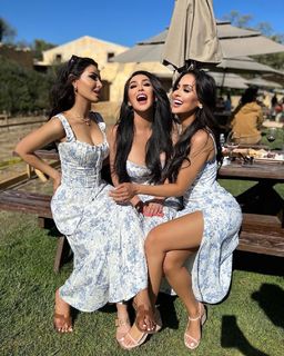 Alia Shelesh feet photo thumbnail