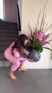 Caterina Balivo feet photo thumbnail