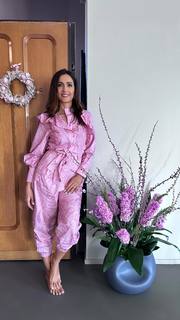 Caterina Balivo feet photo thumbnail