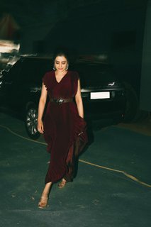 Trisha Krishnan feet photo thumbnail