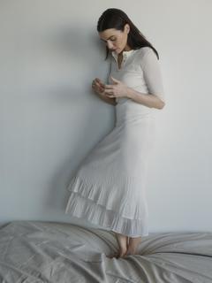 Rachel Weisz feet photo thumbnail