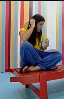 Mary Synatsaki feet photo 4