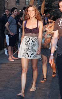 Joss Stone feet photo thumbnail