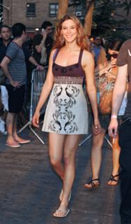 Joss Stone feet photo thumbnail