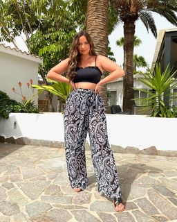 Jacqueline Jossa feet photo thumbnail