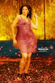 Raai Laxmi feet photo thumbnail