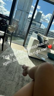 Kym Marsh feet photo thumbnail