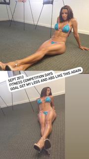 Vida Guerra feet photo thumbnail