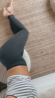 Vida Guerra feet photo thumbnail