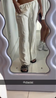 Chantel Jeffries feet photo thumbnail