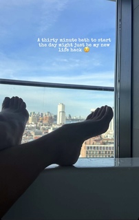 Julieanna Marie Goddard feet photo thumbnail