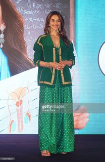 Rakul Preet Singh feet photo thumbnail