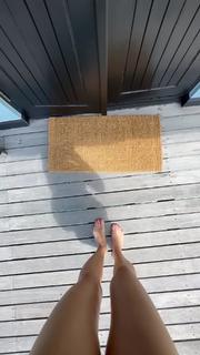 Justine Ezarik feet photo thumbnail