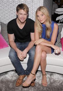 Elsa Hosk feet photo thumbnail