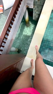 Justine Ezarik feet photo thumbnail