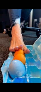 Kyle Unfug feet photo thumbnail