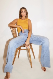 Frankie Bridge feet photo thumbnail