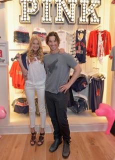 Elsa Hosk feet photo thumbnail