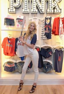 Elsa Hosk feet photo thumbnail