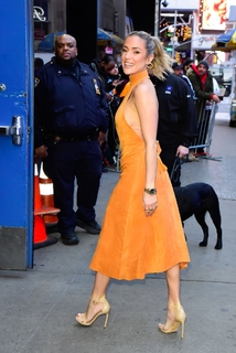 Kristin Cavallari feet photo thumbnail