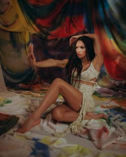 Cassie Ventura feet photo 2