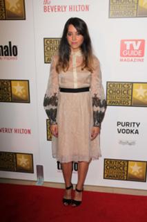 Aubrey Plaza feet photo thumbnail