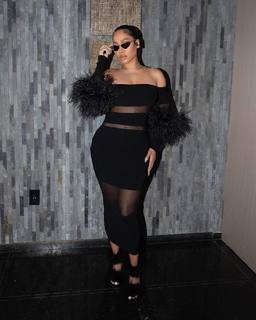 La La Anthony feet photo thumbnail