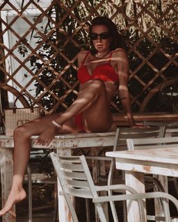 Giorgia Crivello feet photo thumbnail