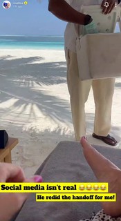 Justine Ezarik feet photo thumbnail