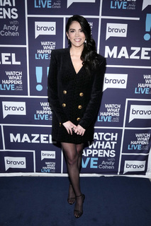 Cecily Strong feet photo 3