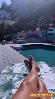 Chanel West Coast feet photo thumbnail